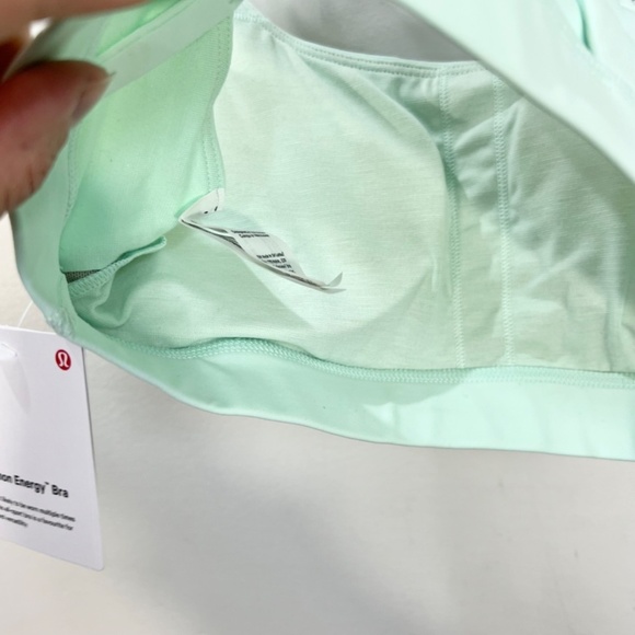 NWT Lululemon Energy Bra Medium Support B–D Cups in Sea Mist green 4 - Picture 9 of 14